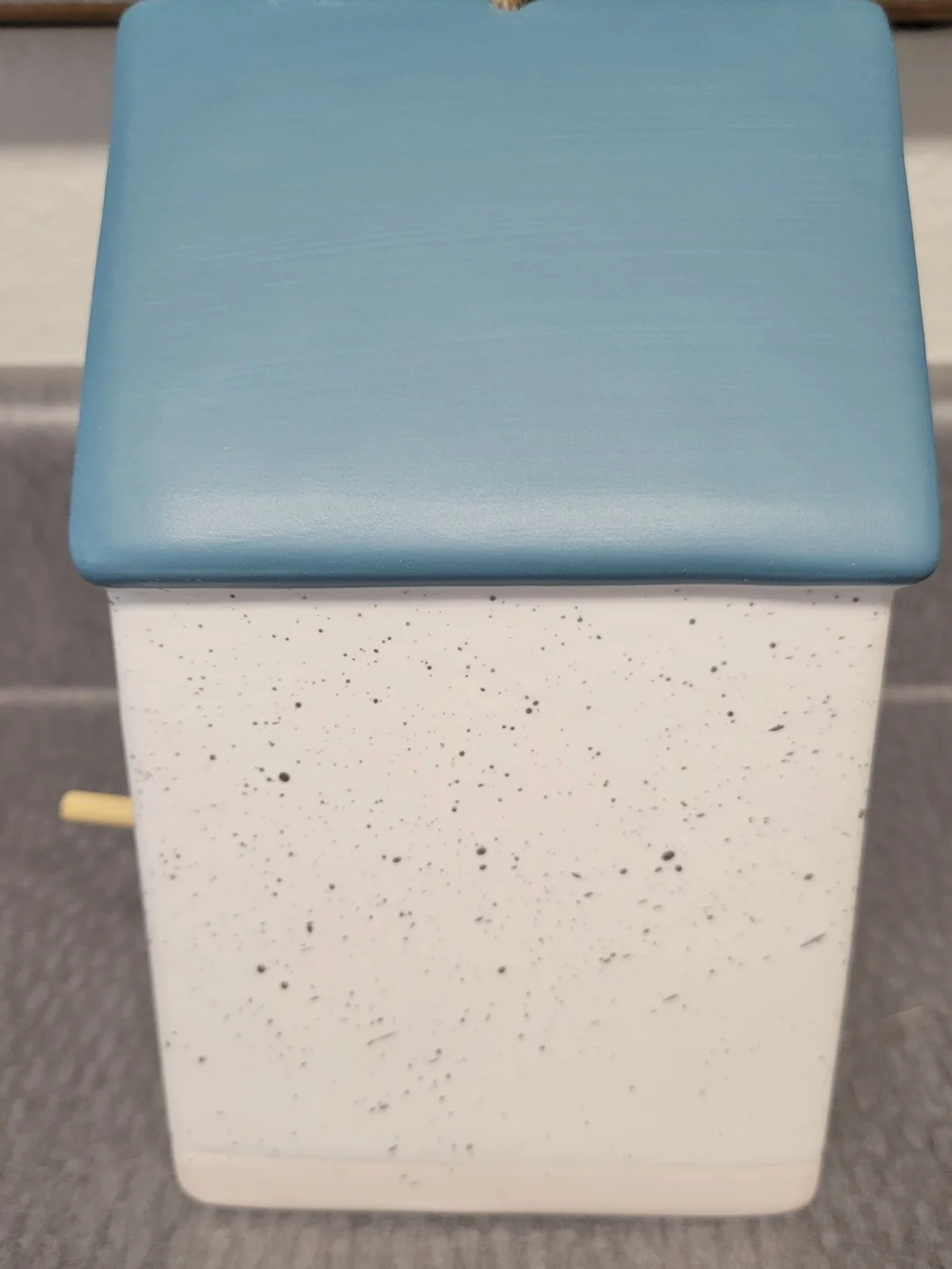 Target white speckled